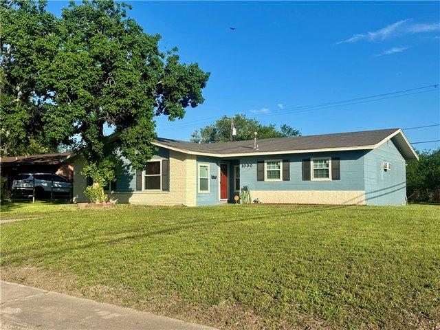 House for sale in Bee, Texas