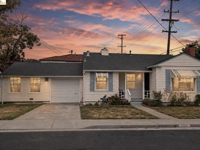 House for sale in El Cerrito, California