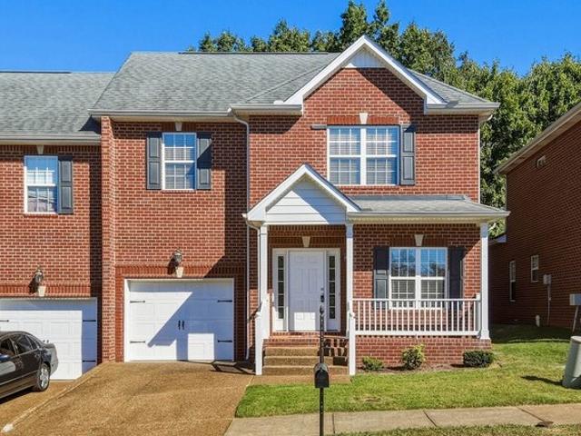 Townhouse for sale in White House, Middle Tennessee