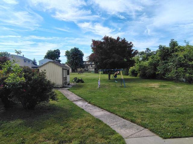 Townhouse for sale in Bucks, Pennsylvania