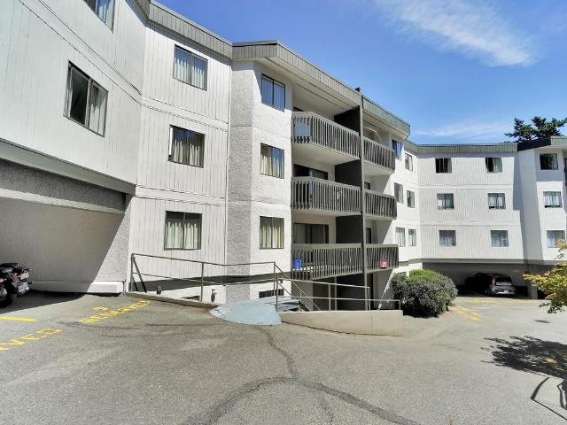 Apartment for rent in Saanich, British Columbia