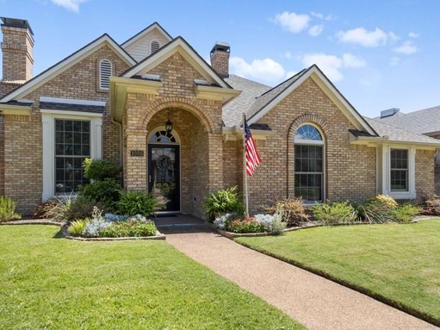 House for sale in Irving, Texas