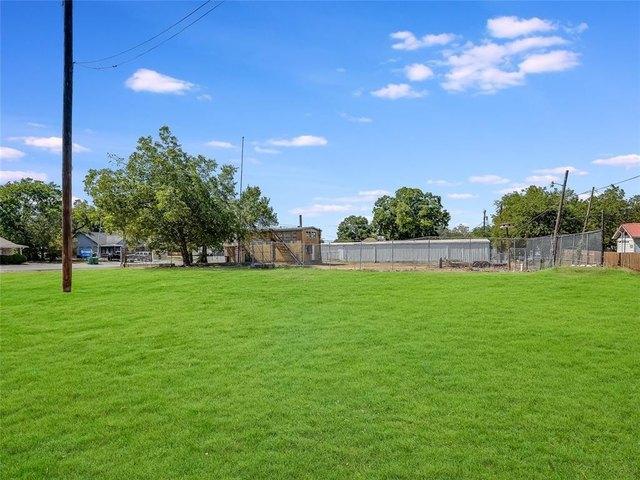 Land for sale in Taylor, Williamson County