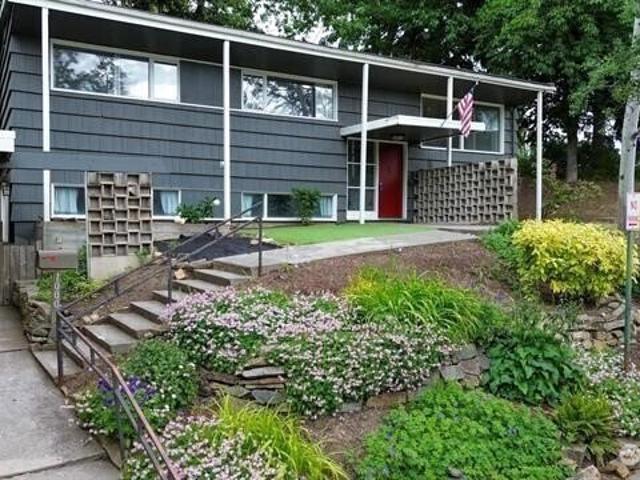House for sale in Whitman, Washington