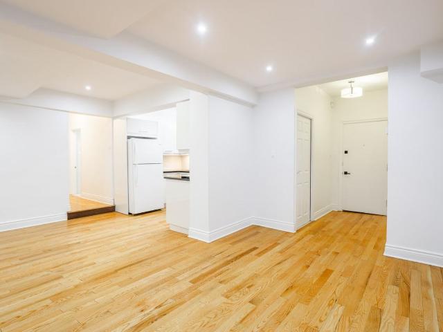 Apartment for rent in St. Leonard's, Quebec