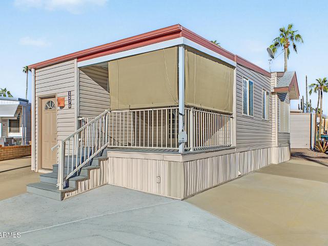 House for sale in Apache Junction, Pinal County