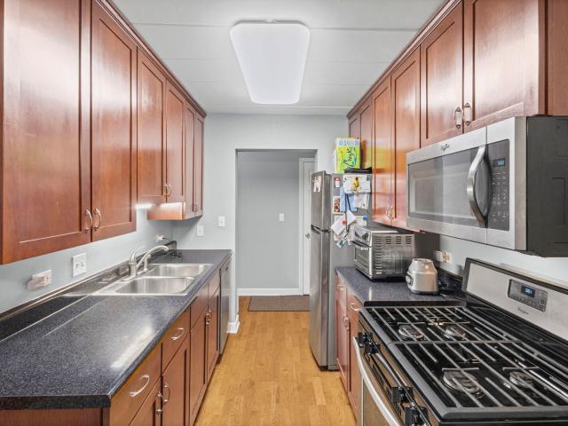 Condo for sale in Wheaton, DuPage County