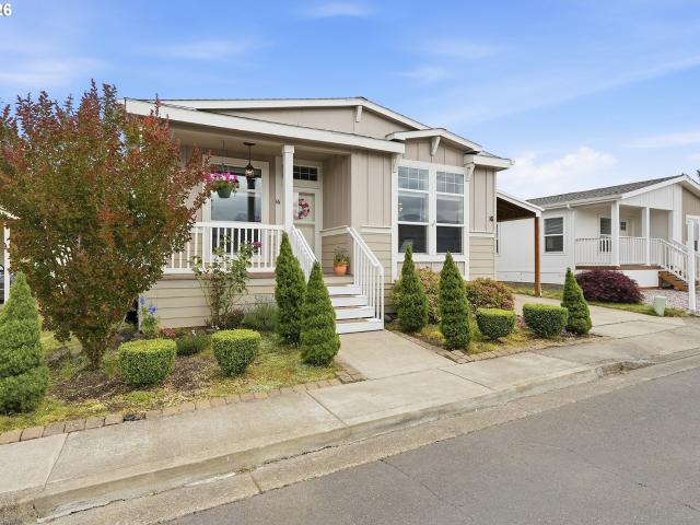 House for sale in Oregonia
