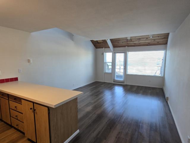 Condo for sale in Oregonia