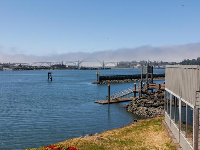 Condo for sale in Oregonia