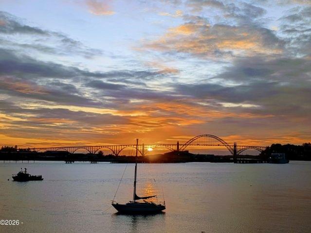 Condo for sale in Newport, Lincoln County