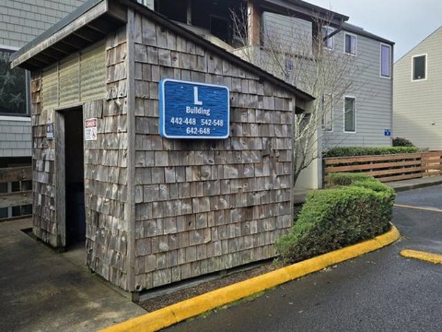 Condo for sale in Oregonia