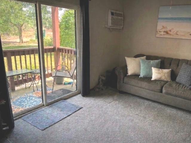 Condo for sale in Glendale Heights, Illinois