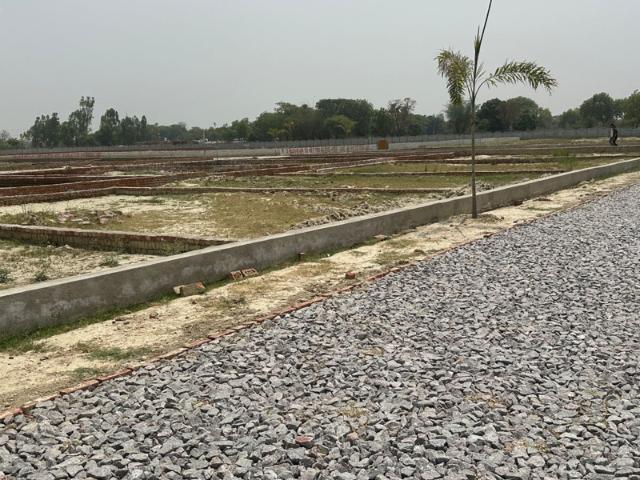 Land for sale in Zirakpur, Punjab