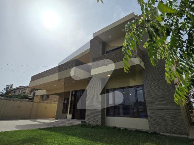 House for rent in 8 ڈی ایچ اے فیز, کراچی ڈویژن