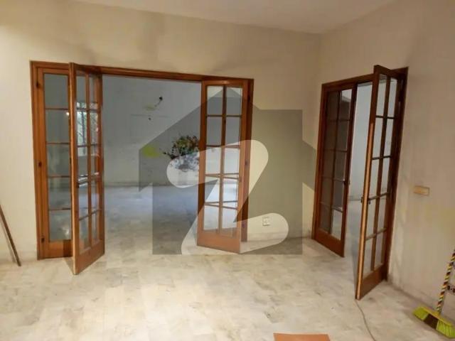 House for rent in Clifton, North Waziristan