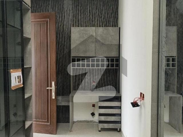 House for sale in 8 ڈی ایچ اے فیز, کراچی ڈویژن