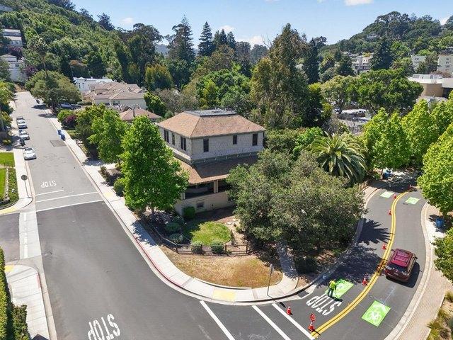 House for sale in San Mateo, California