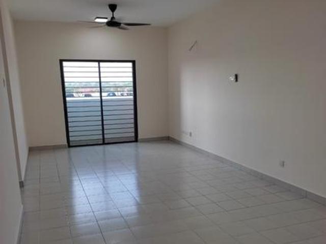 Apartment for sale in Port Klang, Selangor