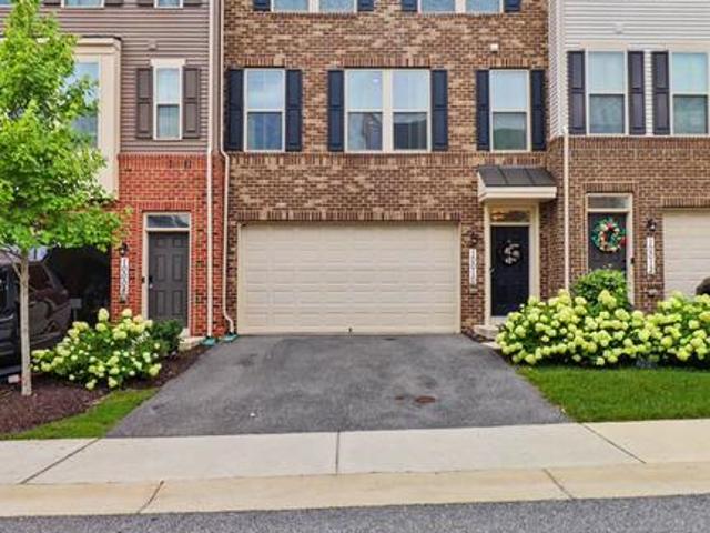 Townhouse for sale in Glenn Dale, Maryland