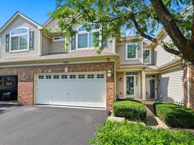 Townhouse for sale in Mchenry, Illinois
