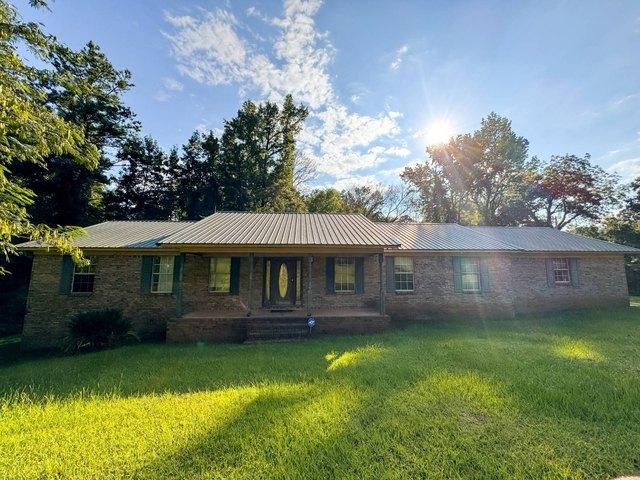 House for sale in Jackson, Alabama