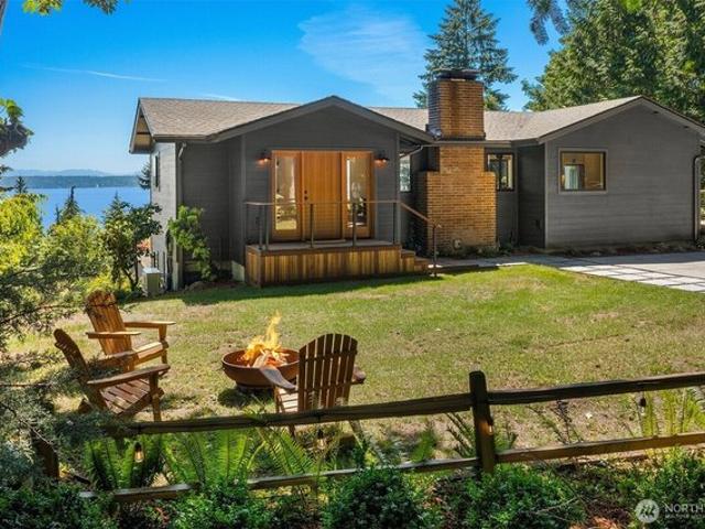 House for sale in Vashon, Washington
