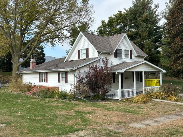 House for sale in Whiteside, Illinois