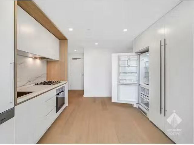 Apartment for rent in Box Hill