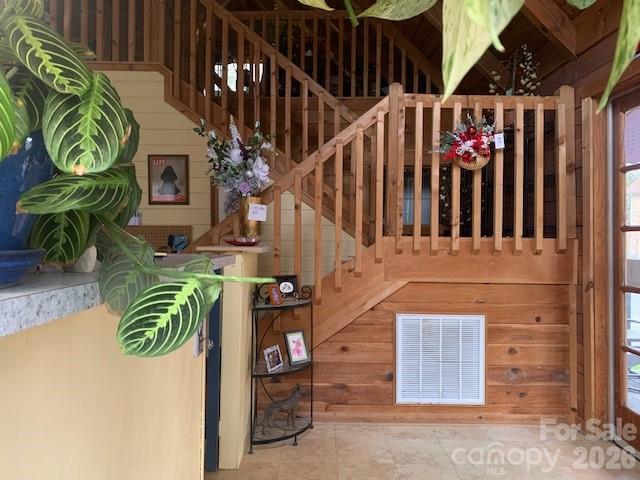 Commercial for sale in Hendersonville, North Carolina