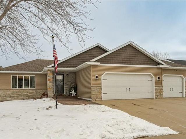 House for sale in Kasson, Minnesota