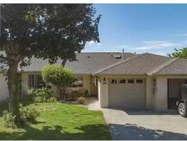Condo for sale in Vernon