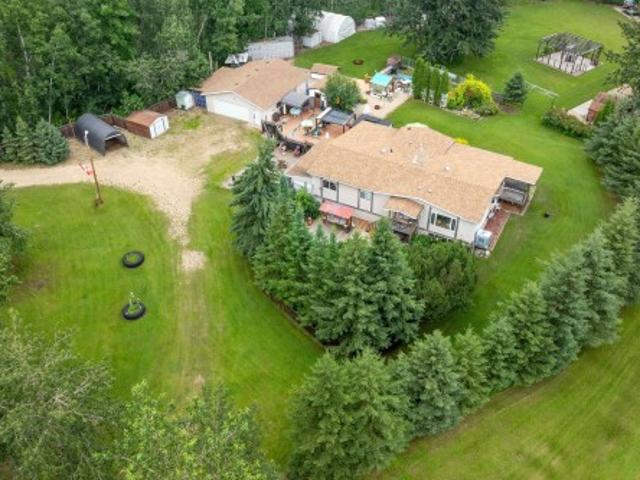 House for sale in Alberta