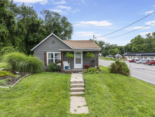 House for sale in Cooper, Missouri