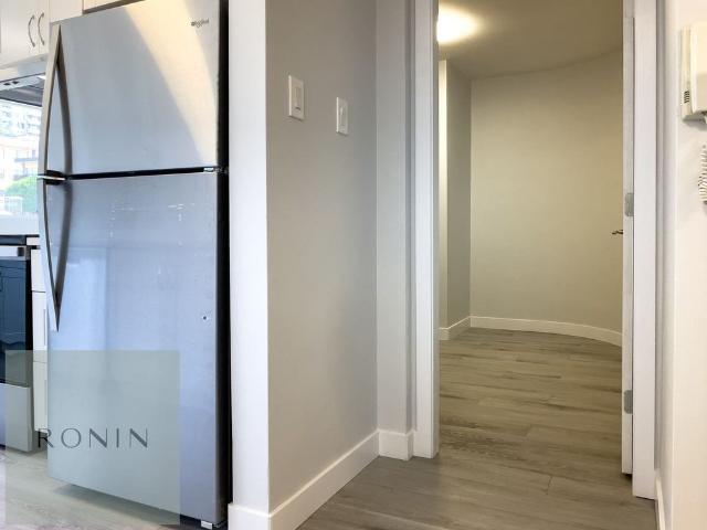 Apartment for rent in Brow of the Hill, New Westminster