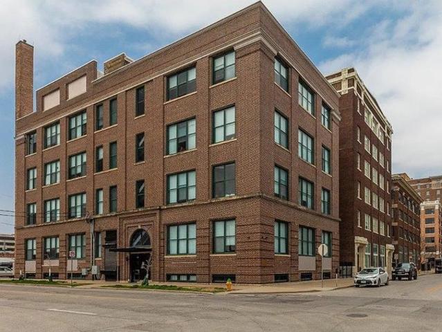 House for sale in Des Moines, Iowa