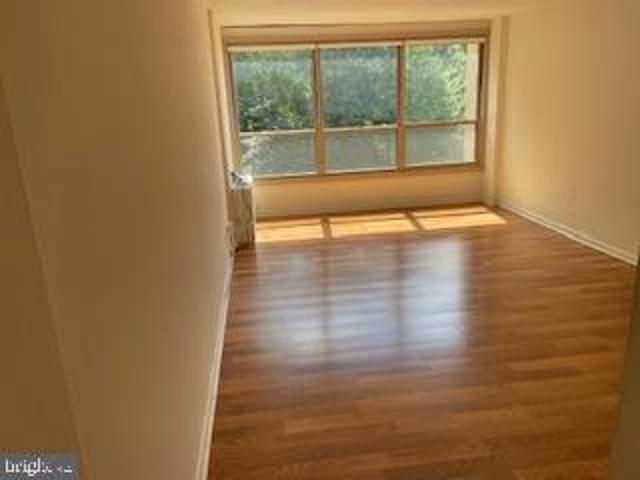 Condo for sale in Philadelphia, Pennsylvania