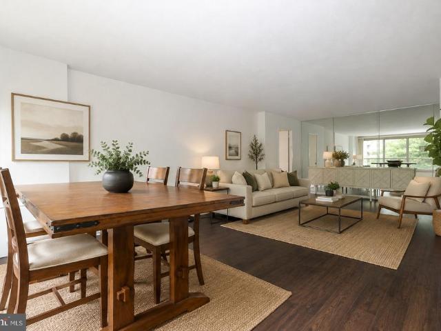 Condo for sale in Philadelphia, Pennsylvania