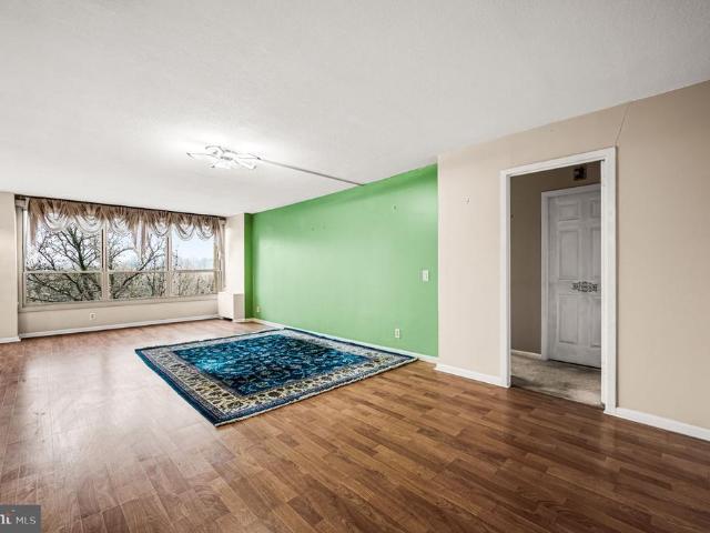 Condo for sale in Philadelphia, Pennsylvania