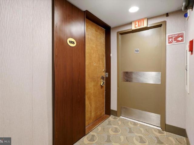 Condo for sale in Philadelphia, Pennsylvania