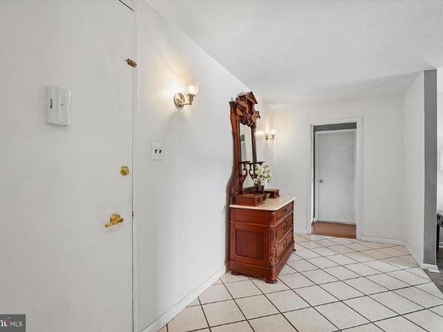 Condo for sale in Philadelphia, Pennsylvania