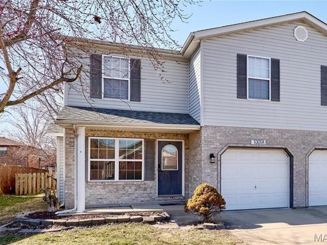 Townhouse for sale in Belleville, Illinois