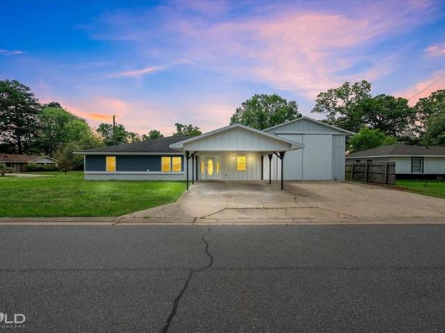 House for sale in Benton, Louisiana