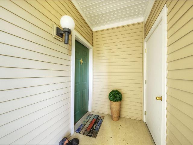 Condo for sale in Manchester