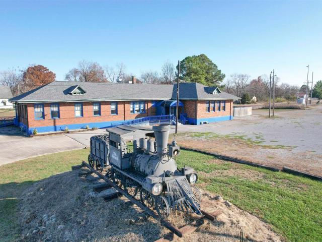 Commercial for sale in Salem, Marion County