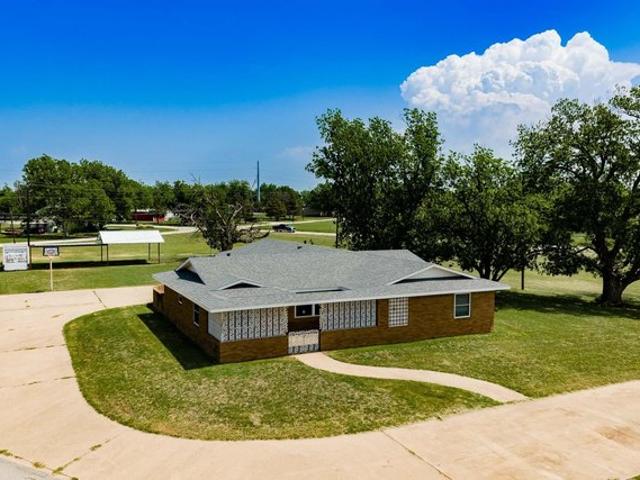 House for sale in Seymour, Texas