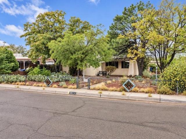 House for sale in International District, Albuquerque