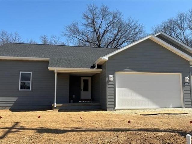 House for sale in Jersey, Illinois
