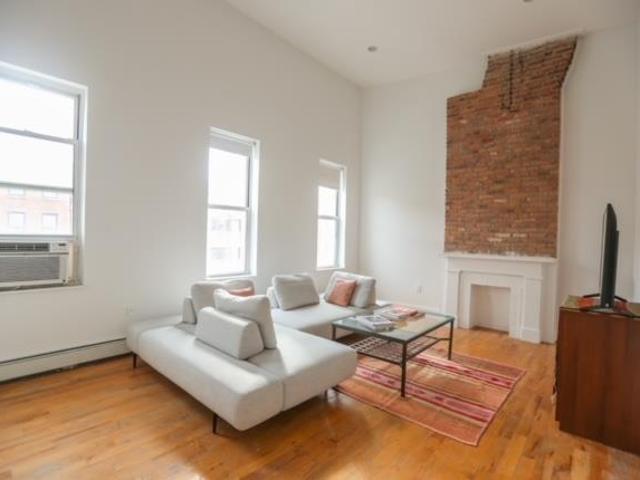 Property for rent in Arverne, New York