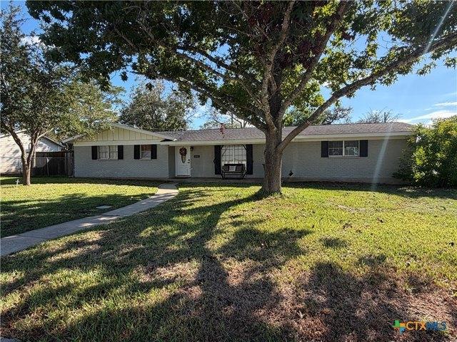 House for sale in Cuero, DeWitt County